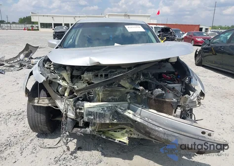 2015 Nissan Altima 2.5/2.5 S/2.5 Sl/2.5 Sv z USA, uszkodzony, nr VIN 1N4AL3APXFC122158